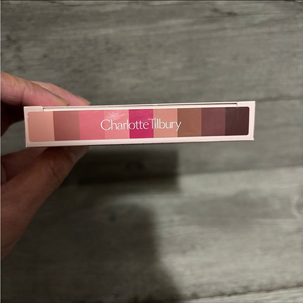 Charlotte Tilbury Pillow Talk Beautyverse Love Eyeshadow Palette LIMITED EDITION - Picture 3 of 5